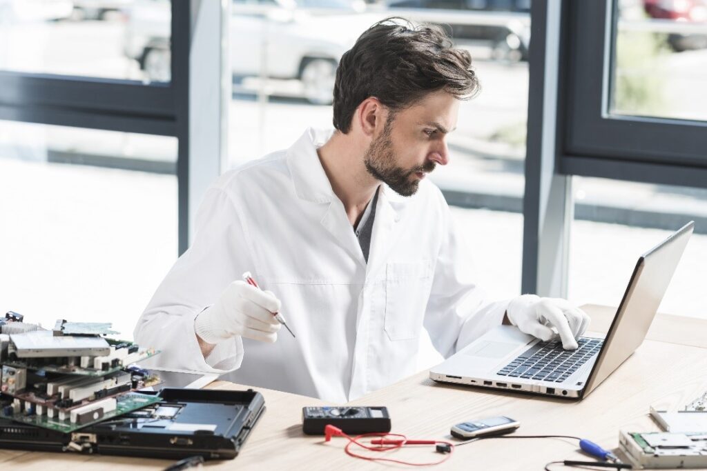 Apple MacBook Pro Repair Shop in Cochrane